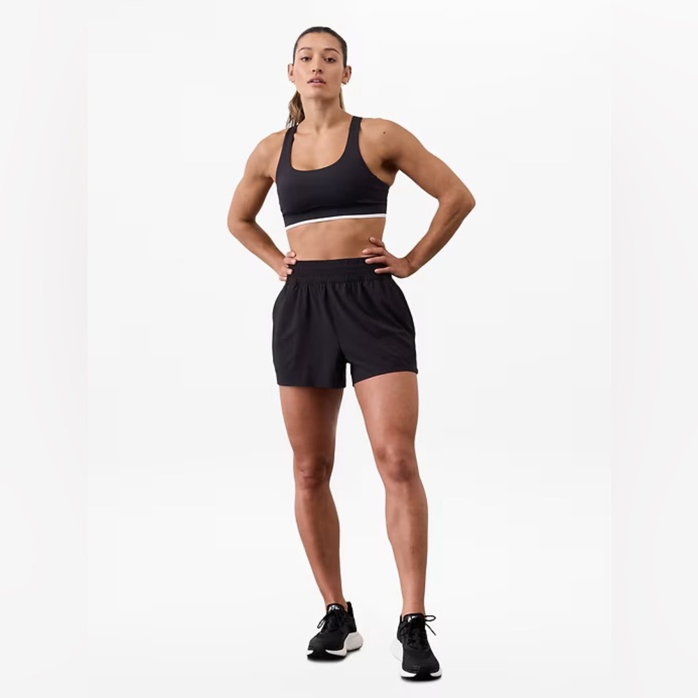 Athleta Weekender High Rise 3” Run Short